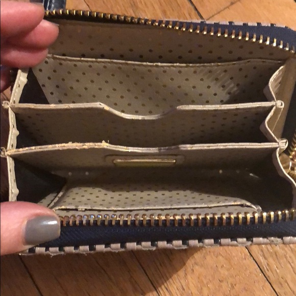 Pre-owned Deux Lux Zip Around Wristlet Wallet - Picture 2 of 6